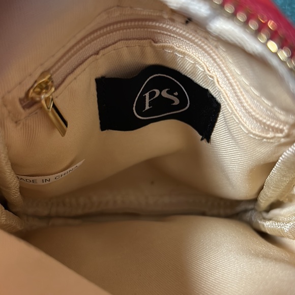 Ellie Crossbody Bag in Red Vegan Leathet - Picture 4 of 9